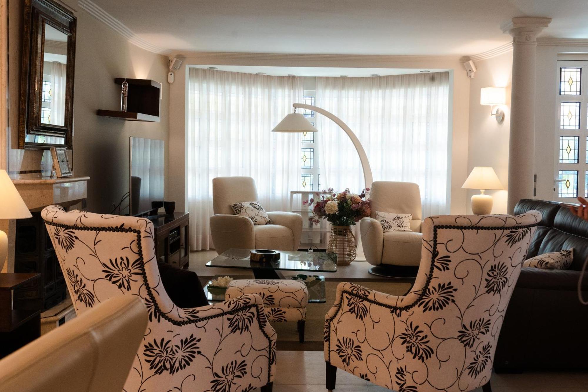 Experience Valencia Luxury Chalet Puig Val Con Piscina Buitenkant foto