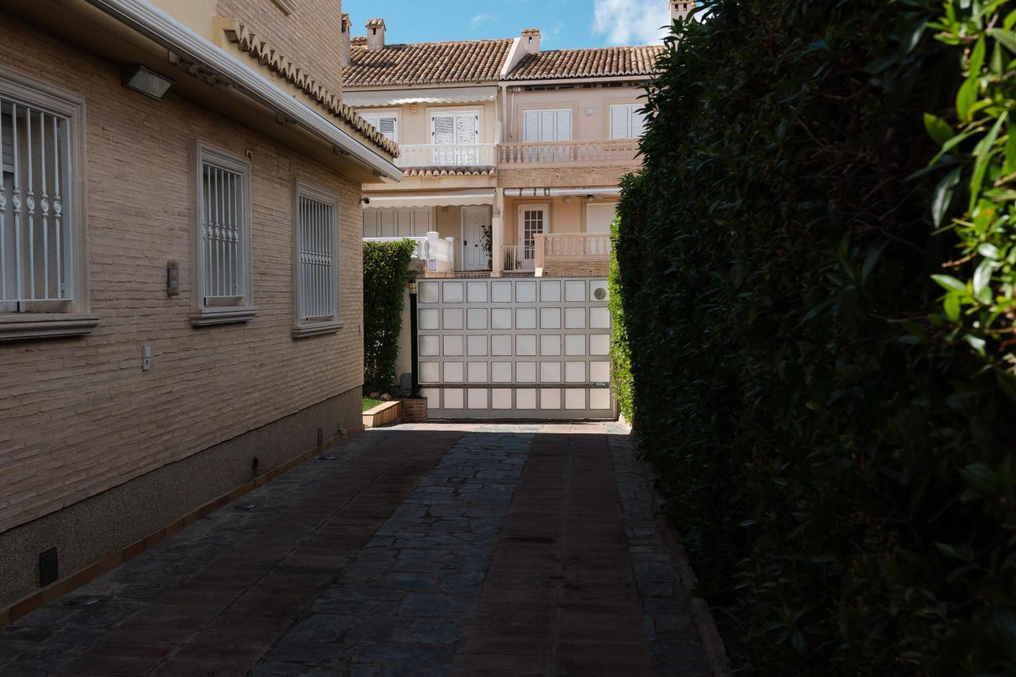 Experience Valencia Luxury Chalet Puig Val Con Piscina Buitenkant foto
